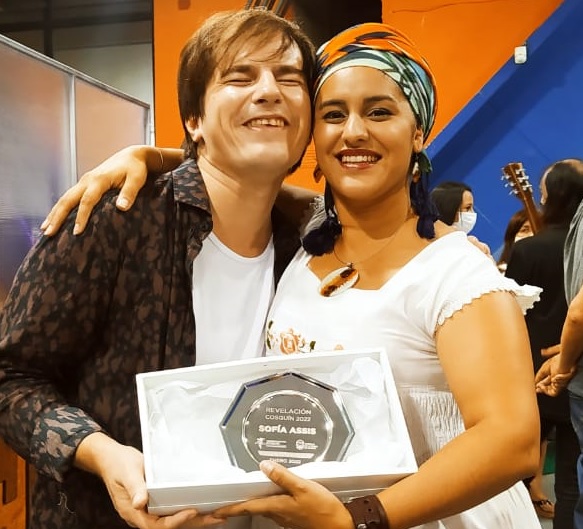 Sofía Assis y Nahuel Pennisi
